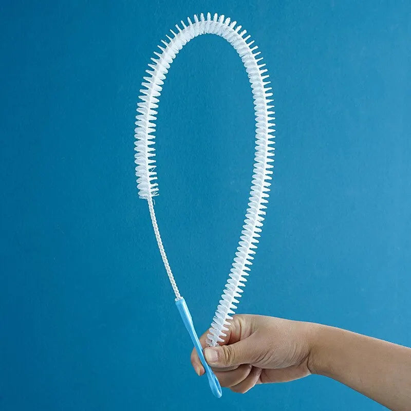 Brosse flexible de débouchage pour toilettes